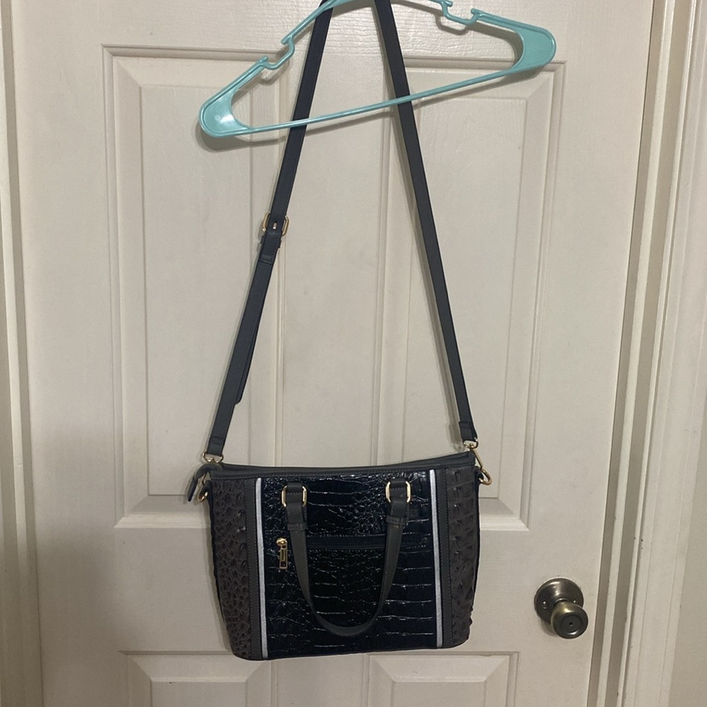 MIA Black and Gray Croc-Embossed Shoulder Bag - Picture 3 of 9
